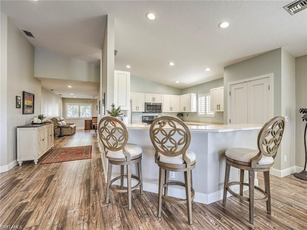 8460 Southbridge Dr , Unit 2, Estero, FL 33967 Photo