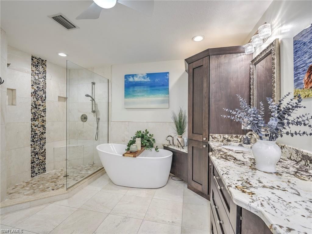 8460 Southbridge Dr , Unit 2, Estero, FL 33967 Photo