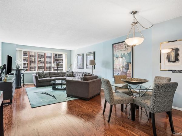 300 E 59th Street , Unit 1903, New York (Manhattan), NY 10022
