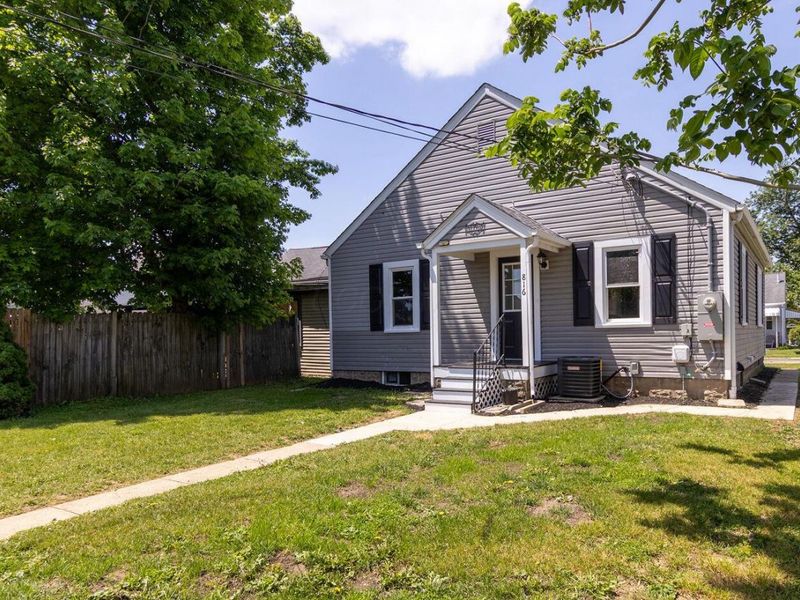 816 Pierce Avenue, Lancaster, OH 43130 Photo 9