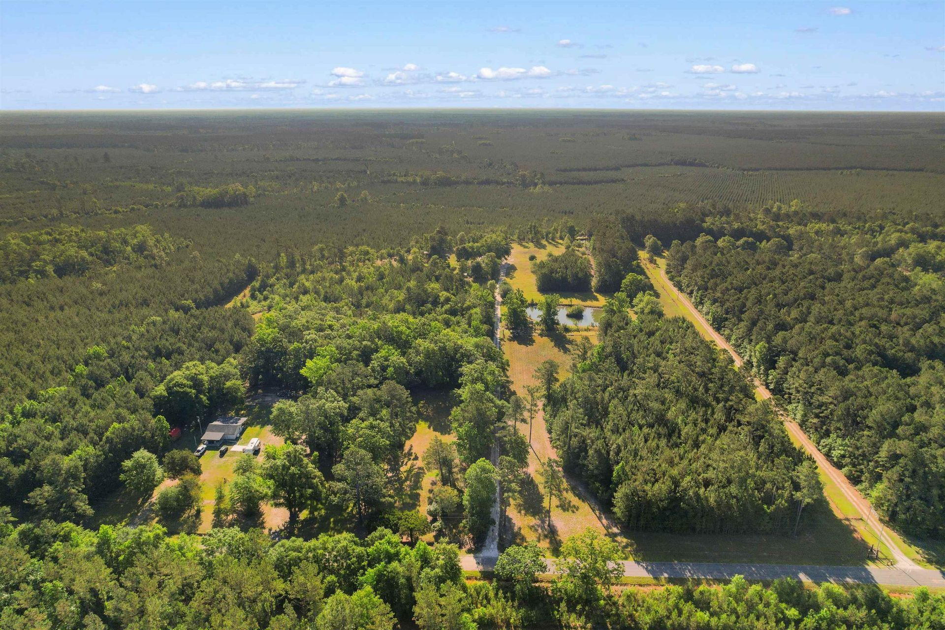 1040 Wee Tee Rd. Photo 10