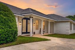 23 Shadowmoss Parkway photo 4