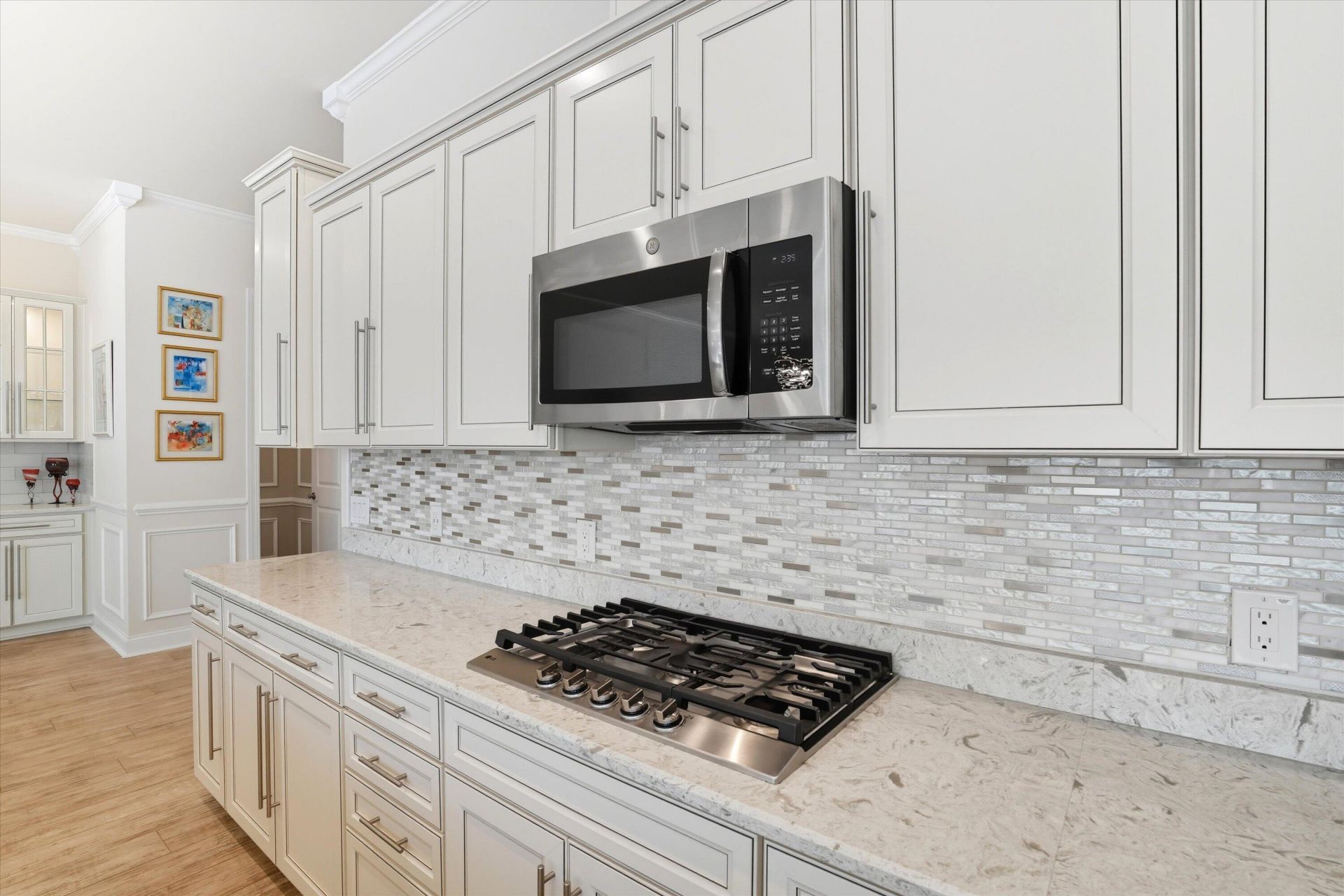 497 Four Seasons Boulevard Photo 11