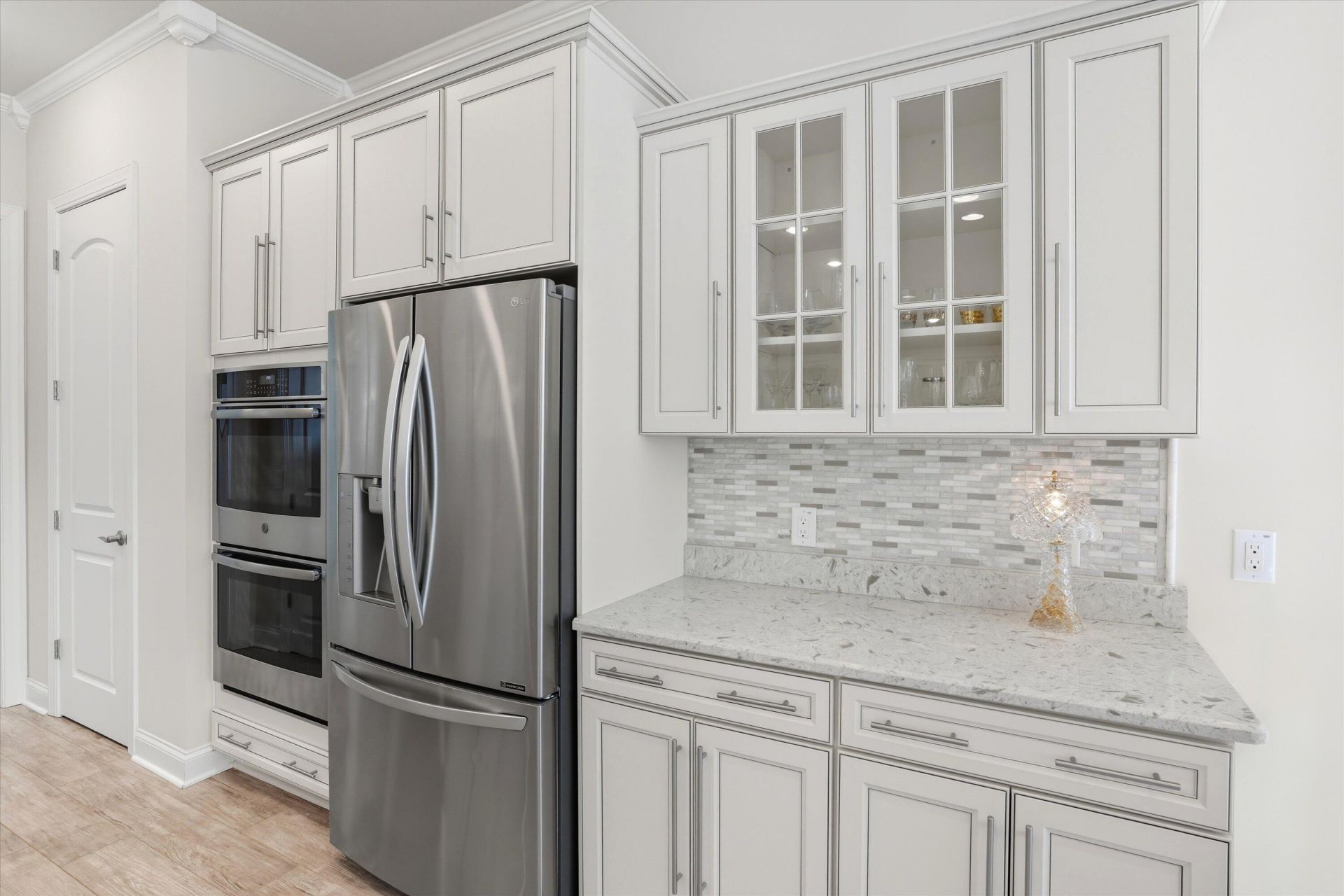 497 Four Seasons Boulevard Photo 14