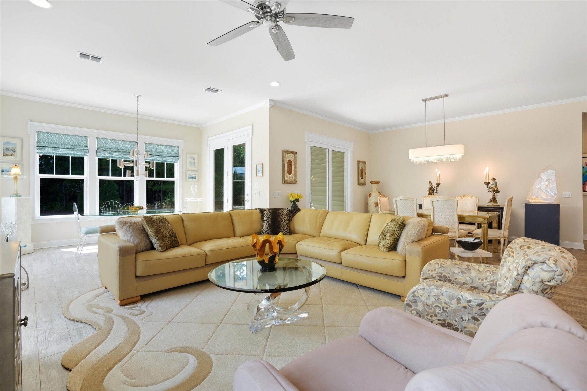 497 Four Seasons Boulevard Photo 16