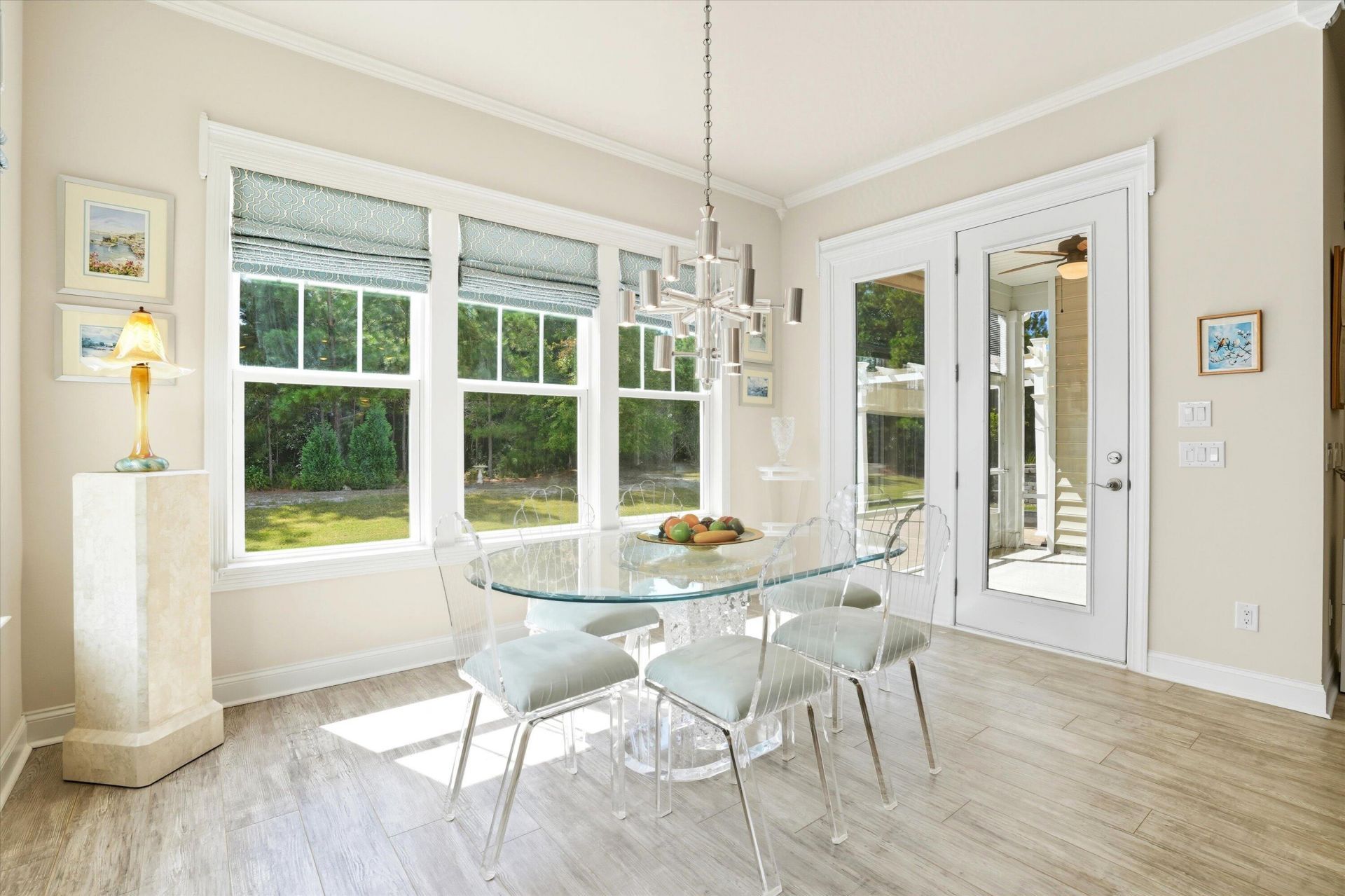 497 Four Seasons Boulevard Photo 19