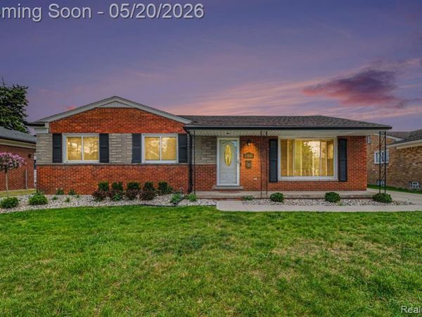 29146 Bonnie Drive, Warren, MI 48093