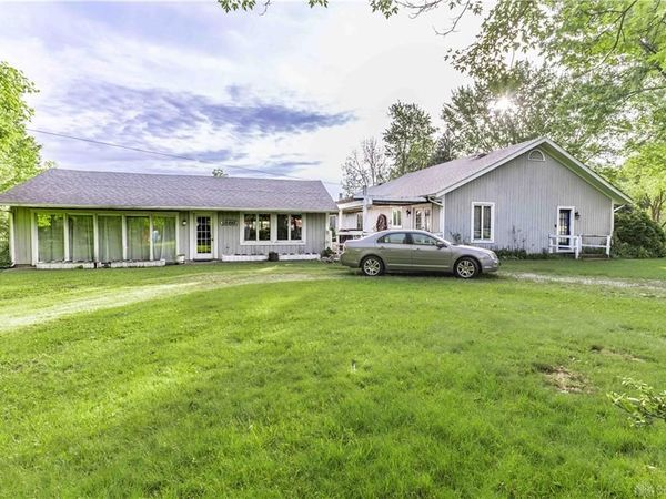 1886 Hanes Road, Beavercreek, OH 45432