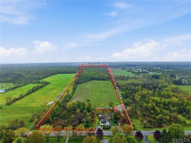 13755 Main Road, Akron, NY 14001
