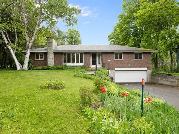 139 Gray Street, Amherst, MA 01002