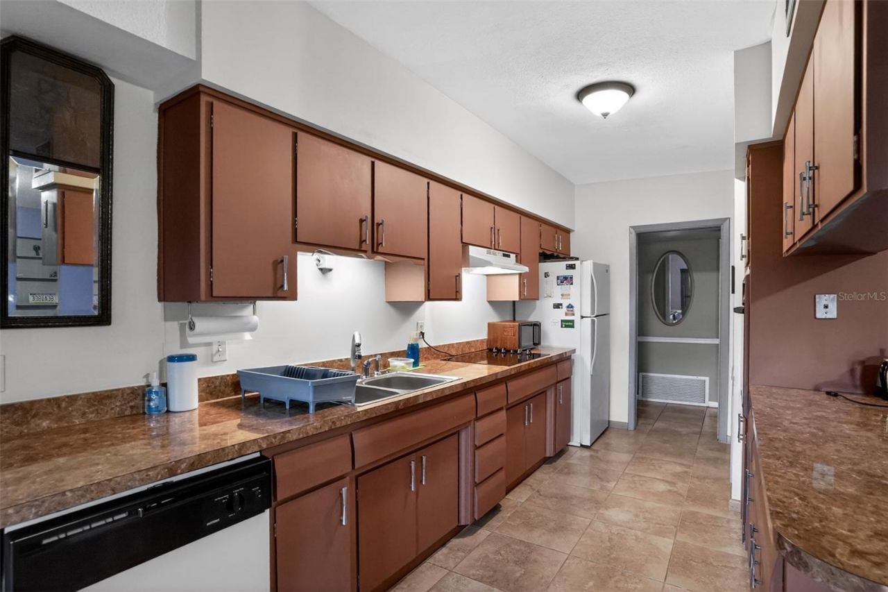 580 Gardenia Circle, Titusville, FL 32796 Photo