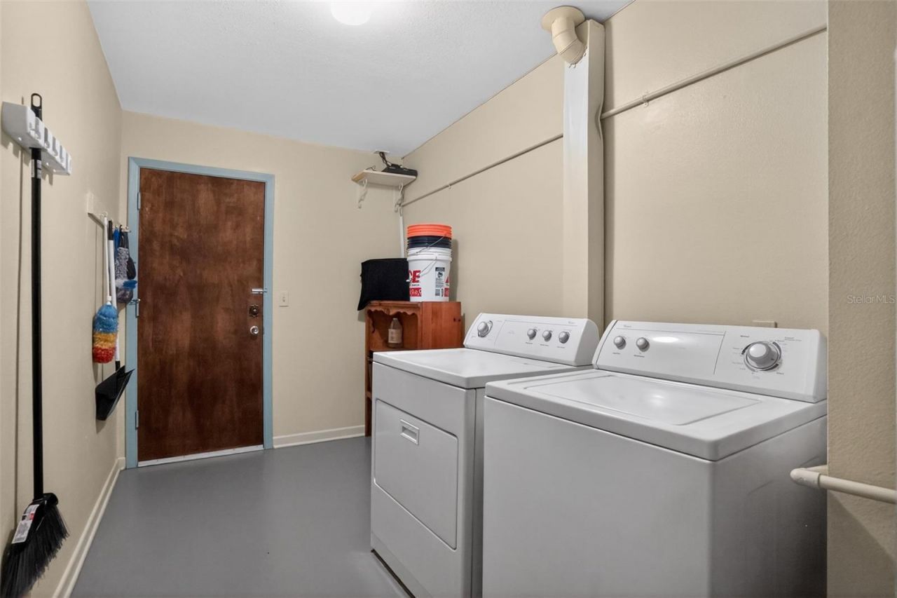 580 Gardenia Circle, Titusville, FL 32796 Photo