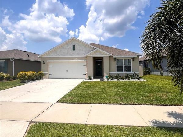 511 NOBLE AVENUE , DAVENPORT, FL 33837
