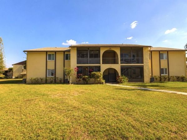 328 PINE RIDGE CIRCLE , Unit C1, GREENACRES, FL 33463