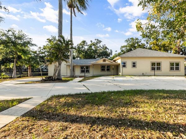 2726 6TH AVENUE W, BRADENTON, FL 34205