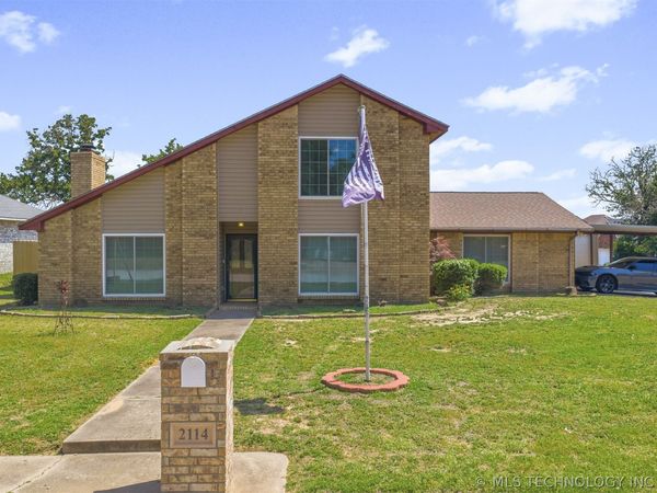 2114 Oakglen Drive , Ardmore, OK 73401