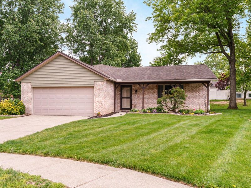 6629 Olivetree Court, Reynoldsburg, OH 43068 Photo 1