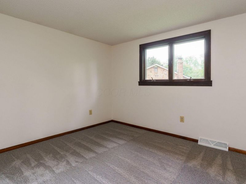6629 Olivetree Court, Reynoldsburg, OH 43068 Photo 16