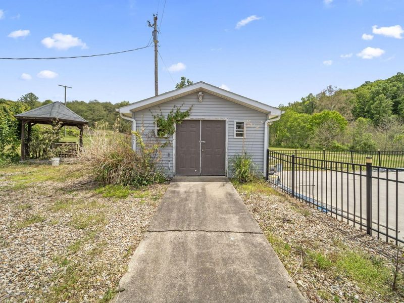 2840 Henley-Comstock Road, Otway, OH 45657 Photo 82