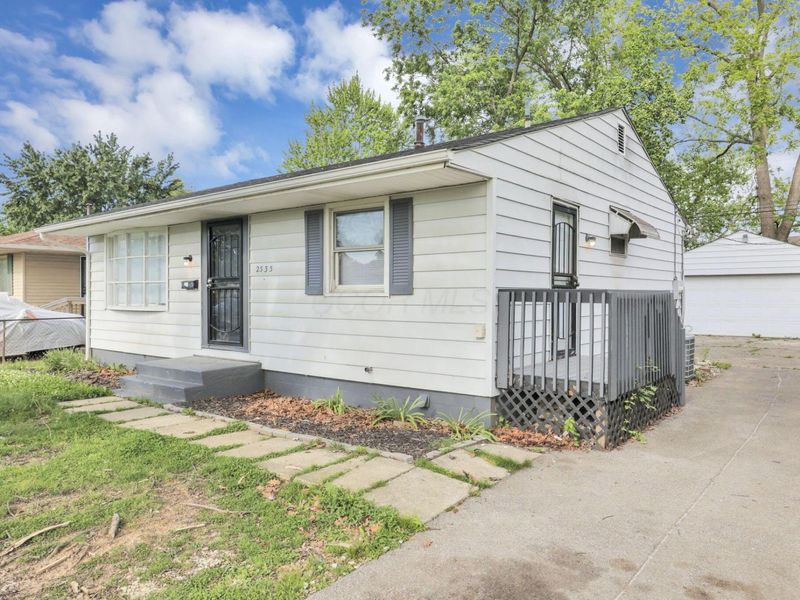 2535 Bulen Avenue , Columbus, OH 43207 Photo 3