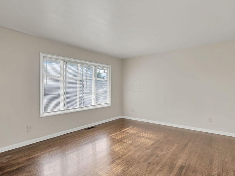 2535 Bulen Avenue , Columbus, OH 43207 Photo 5