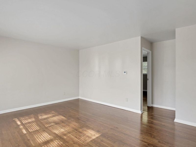2535 Bulen Avenue , Columbus, OH 43207 Photo 8
