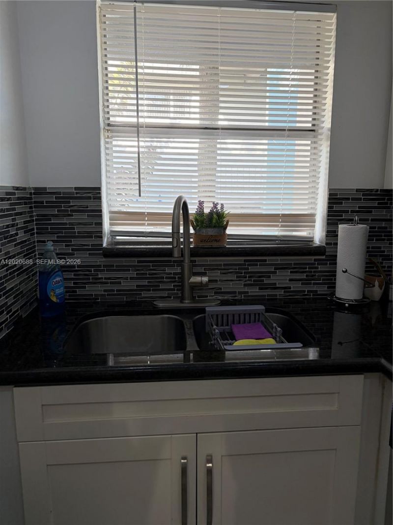 270 Layne Blvd , Unit 215, Hallandale Beach, FL 33009 Photo