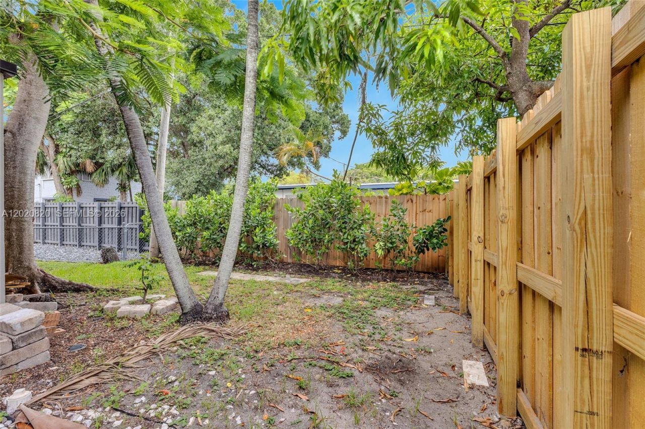 1015 W Las Olas Blvd , Unit 3, Fort Lauderdale, FL 33312 Photo