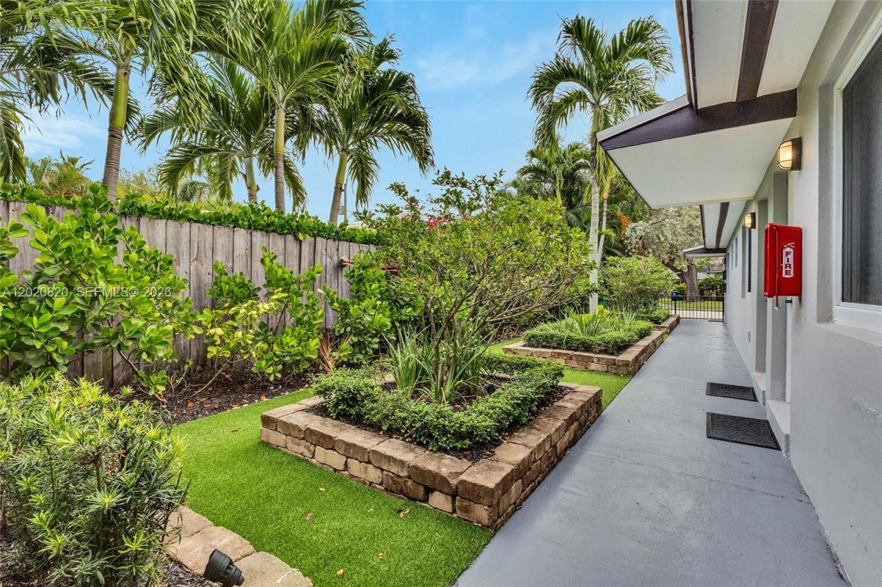 1015 W Las Olas Blvd , Unit 3, Fort Lauderdale, FL 33312 Photo