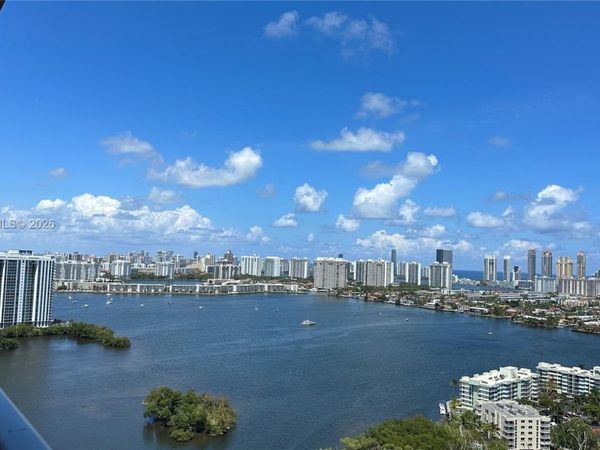 16385 Biscayne Blvd , Unit 3019, North Miami Beach, FL 33160