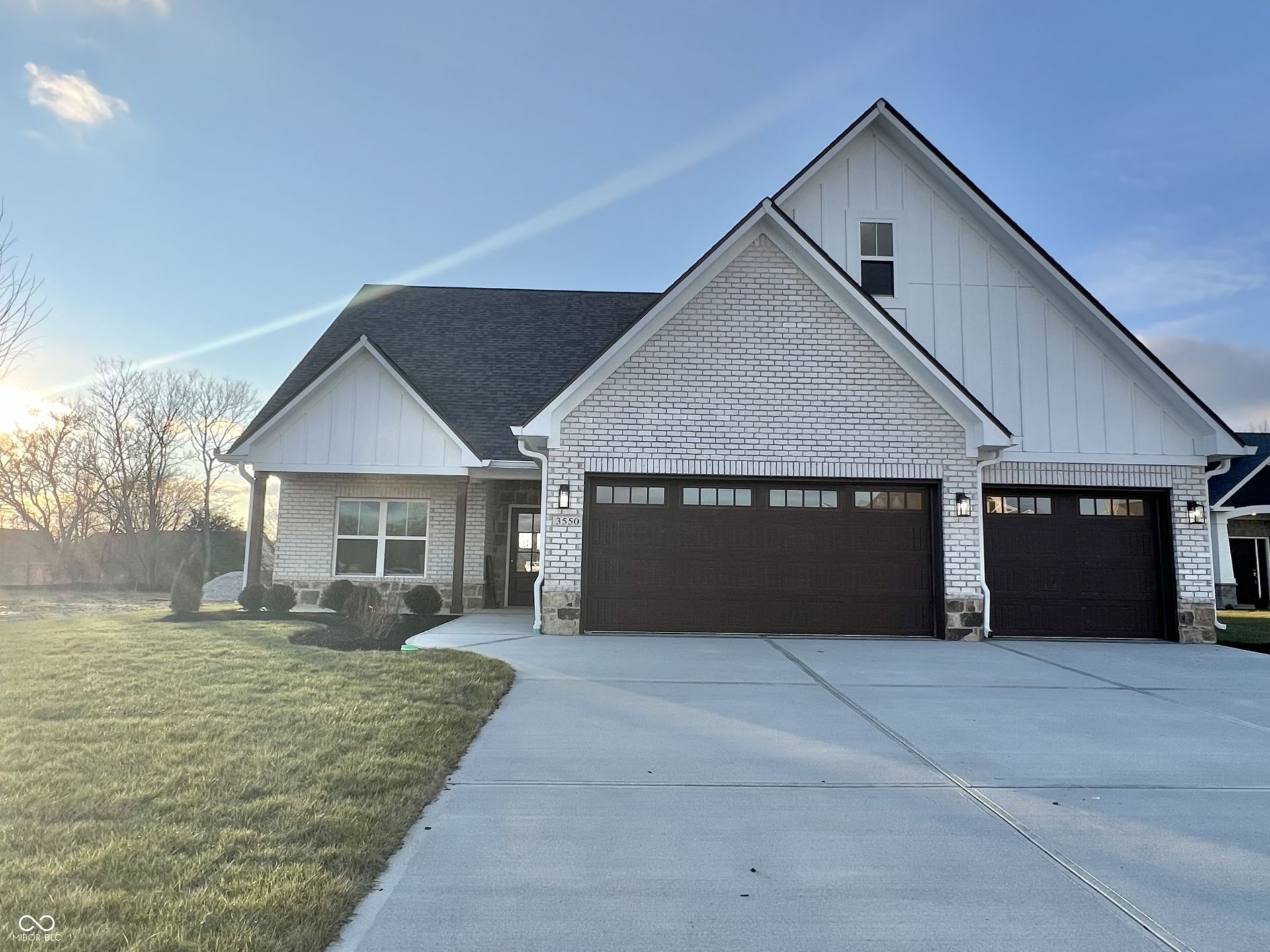 3550 S Meadows Lane, New Palestine, IN 46163 Main Photo