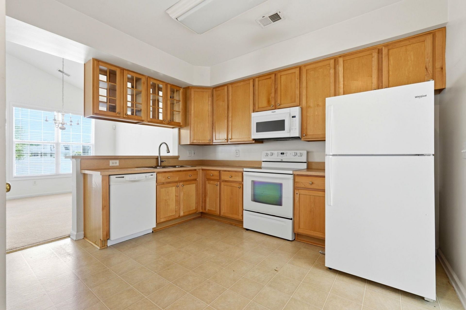 4757 Farm Lake Dr.  Photo 12