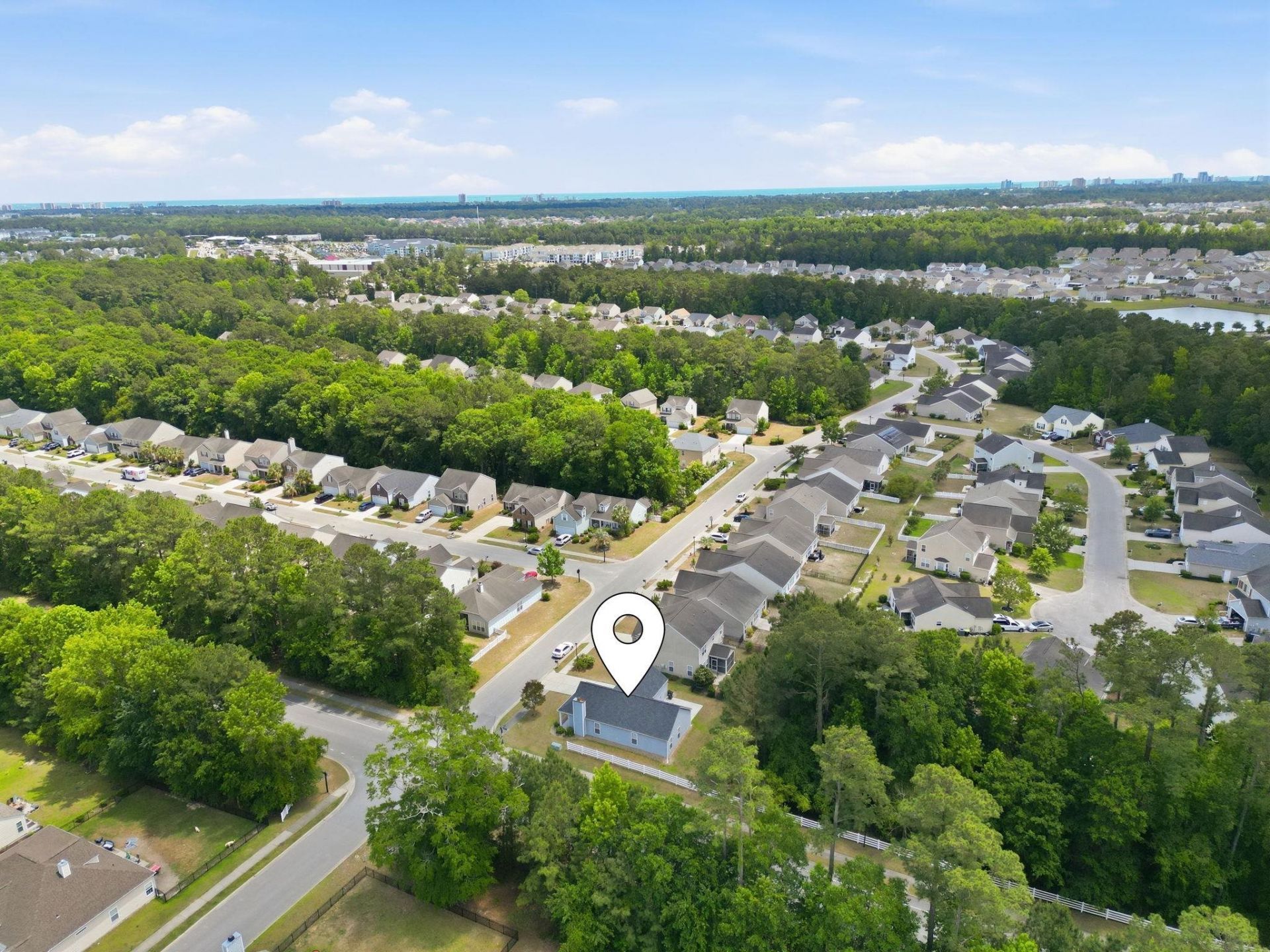 4757 Farm Lake Dr.  Photo 4