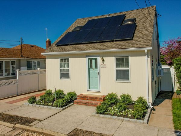 23 Garden City Avenue , Point Lookout, NY 11569