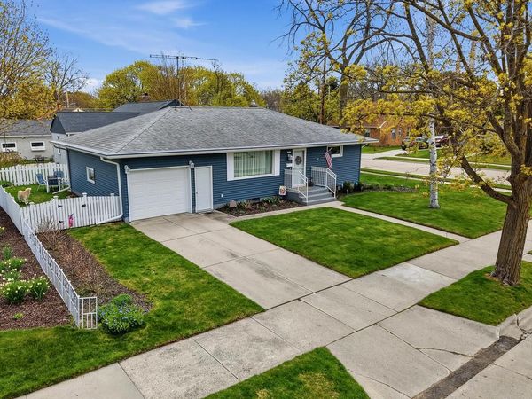 2825 7th STREET, Sheboygan, WI 53081