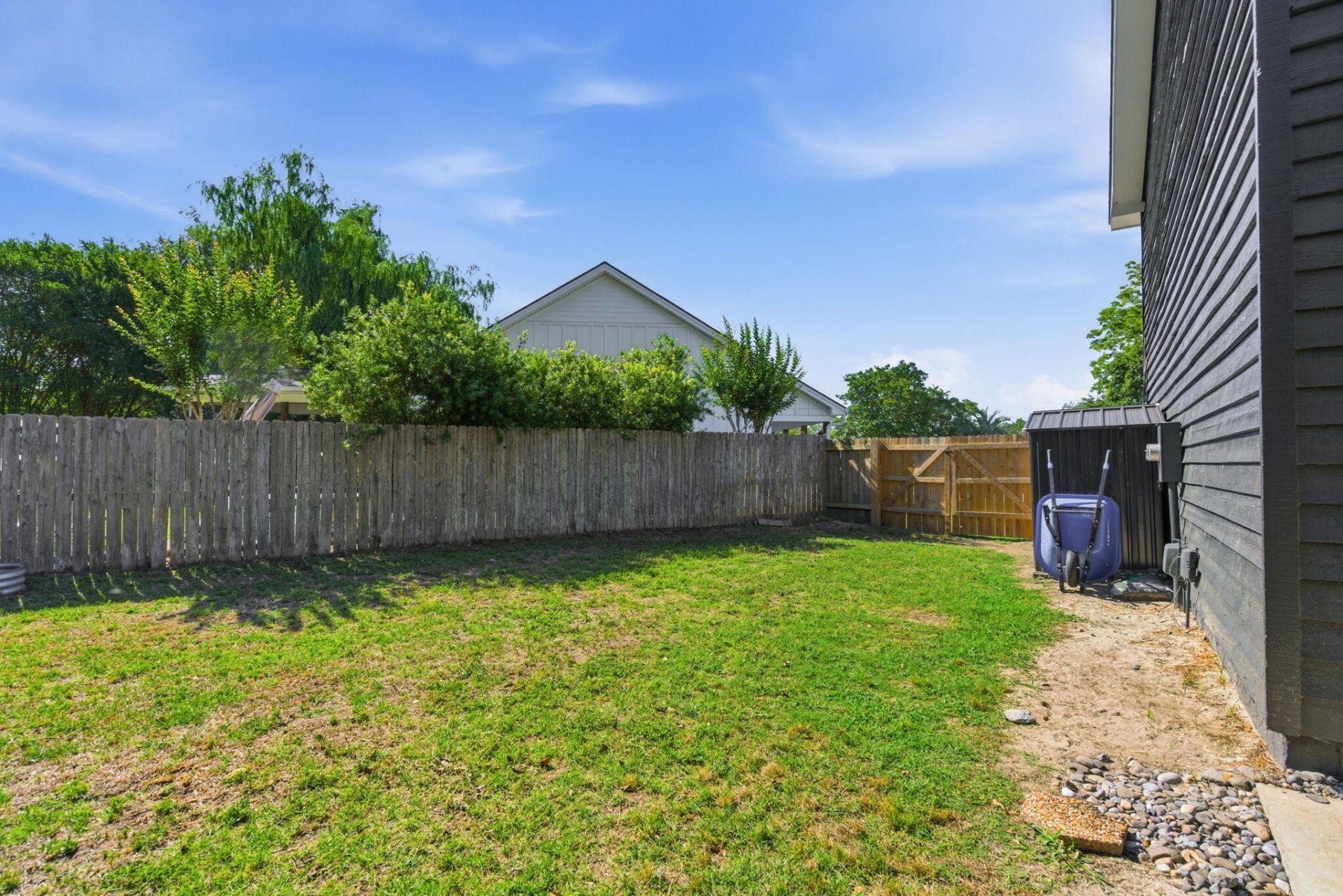 1504 Canton Square Photo 45