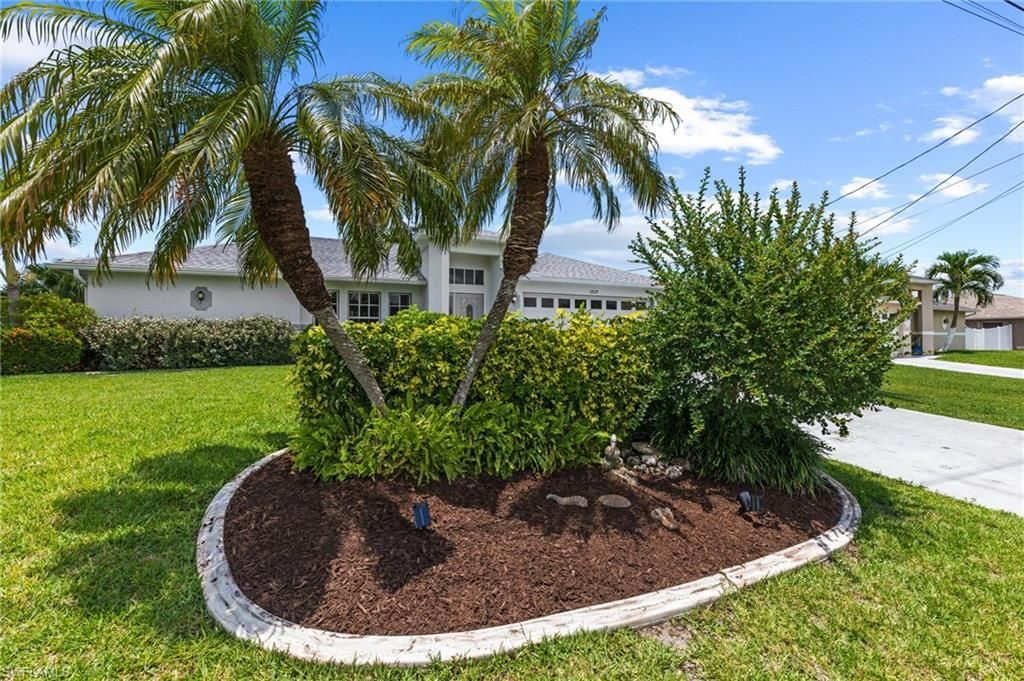 3824 SW 10th Pl , Cape Coral, FL 33914 Photo