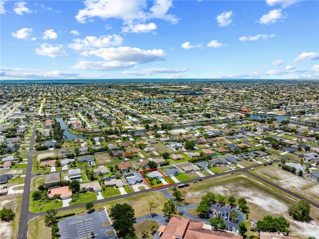 3824 SW 10th Pl , Cape Coral, FL 33914 Photo