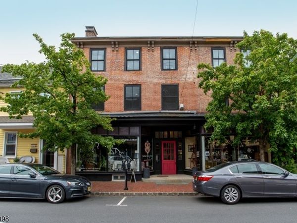 54 Coryell St, Unit 1, Lambertville, NJ 08530