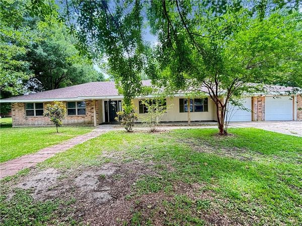 316 E WOODLAWN RANCH Road , Houma, LA 70363