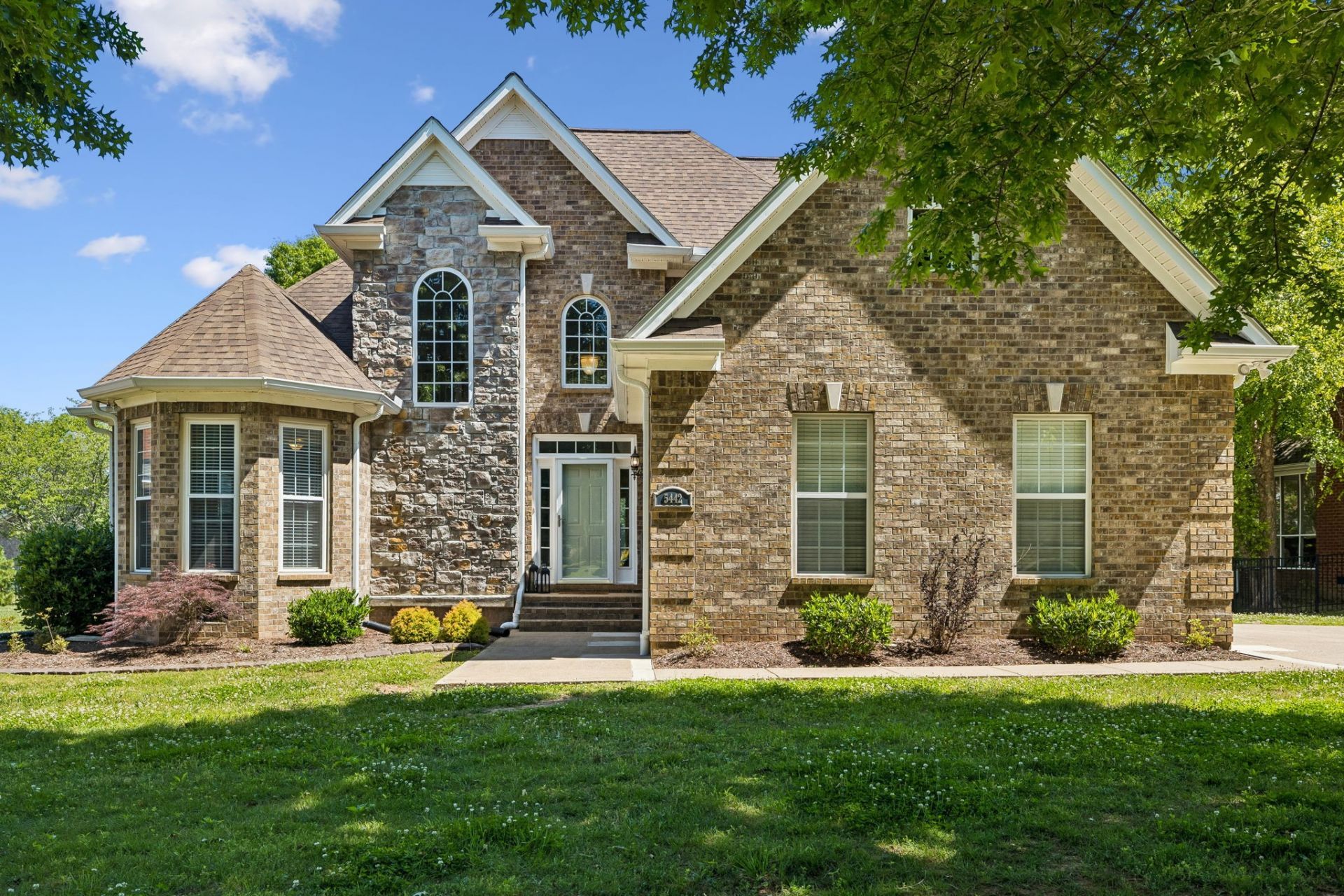 5442 Saint Ives Dr, Murfreesboro, TN 37128 Main Photo