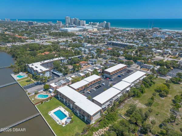 144 S Halifax Avenue, Unit 8, Daytona Beach, FL 32118