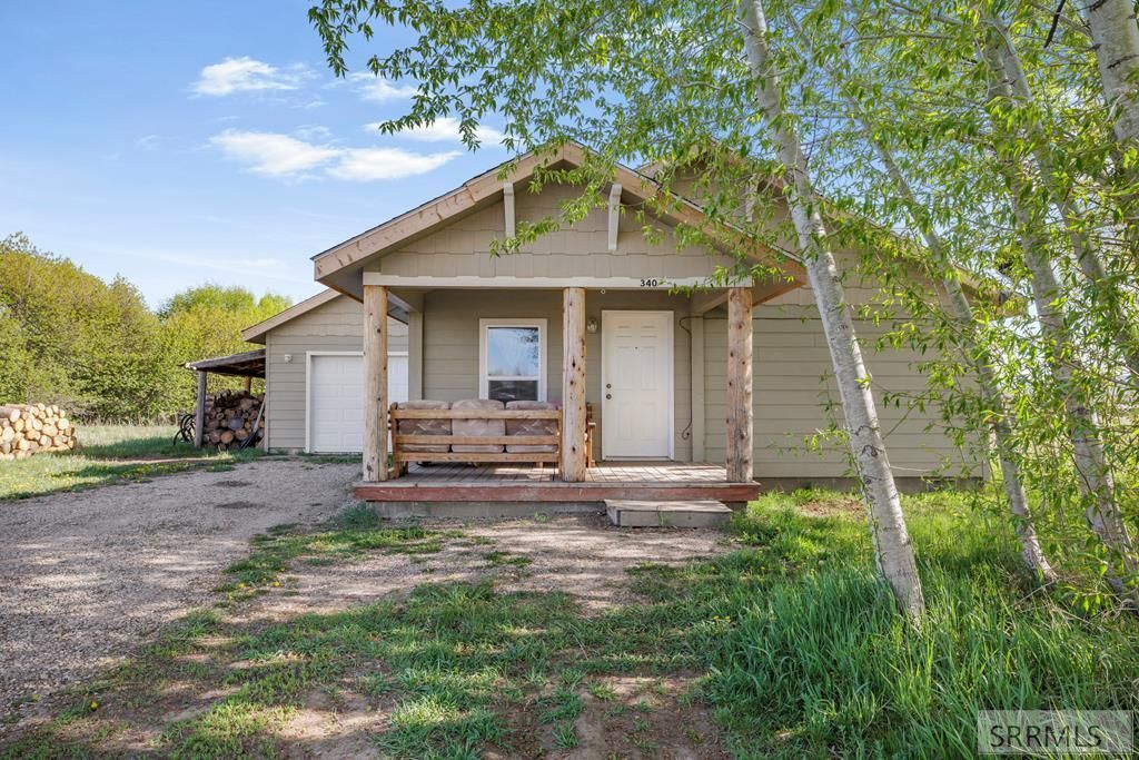 340 E Garnet Drive, Driggs, ID 83422 Main Photo