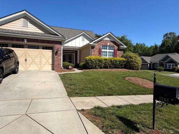 3743 Salvistrin Street , Charlotte, NC 28214