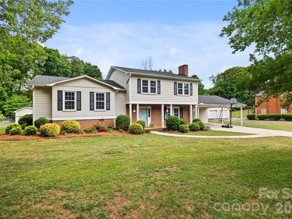 2417 Rosemond Circle , Gastonia, NC 28056