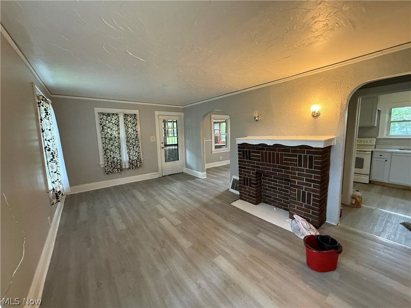 1366 Superior Avenue, Akron, OH 44307 Photo 5