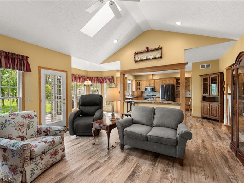 212 Brown Street, Wellington, OH 44090 Photo 11