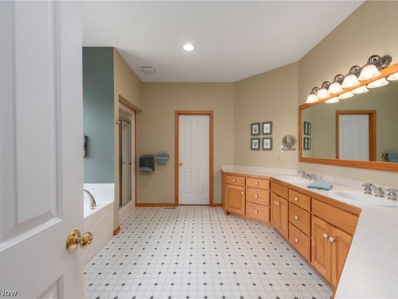 212 Brown Street, Wellington, OH 44090 Photo 23