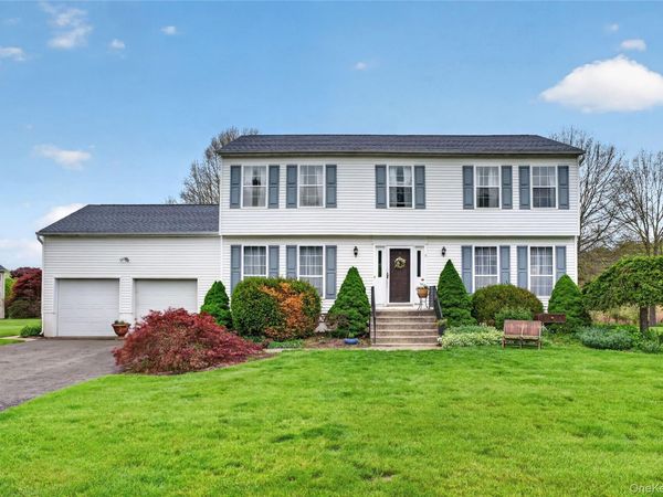 5 Waterford Circle , Washingtonville, NY 10992