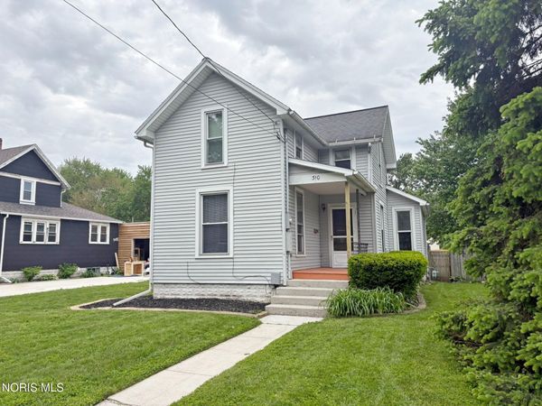 310 Buttonwood Avenue , Bowling Green, OH 43402